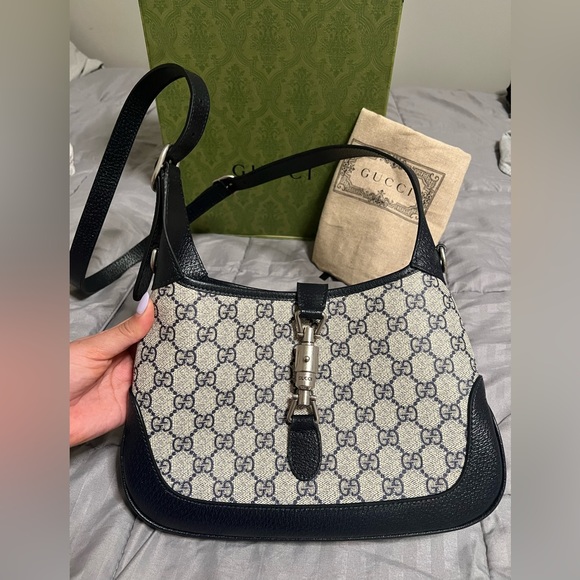 GUCCI JACKIE 1961 LEATHER SHOULDER CROSSBODY BAG - Picture 3 of 10